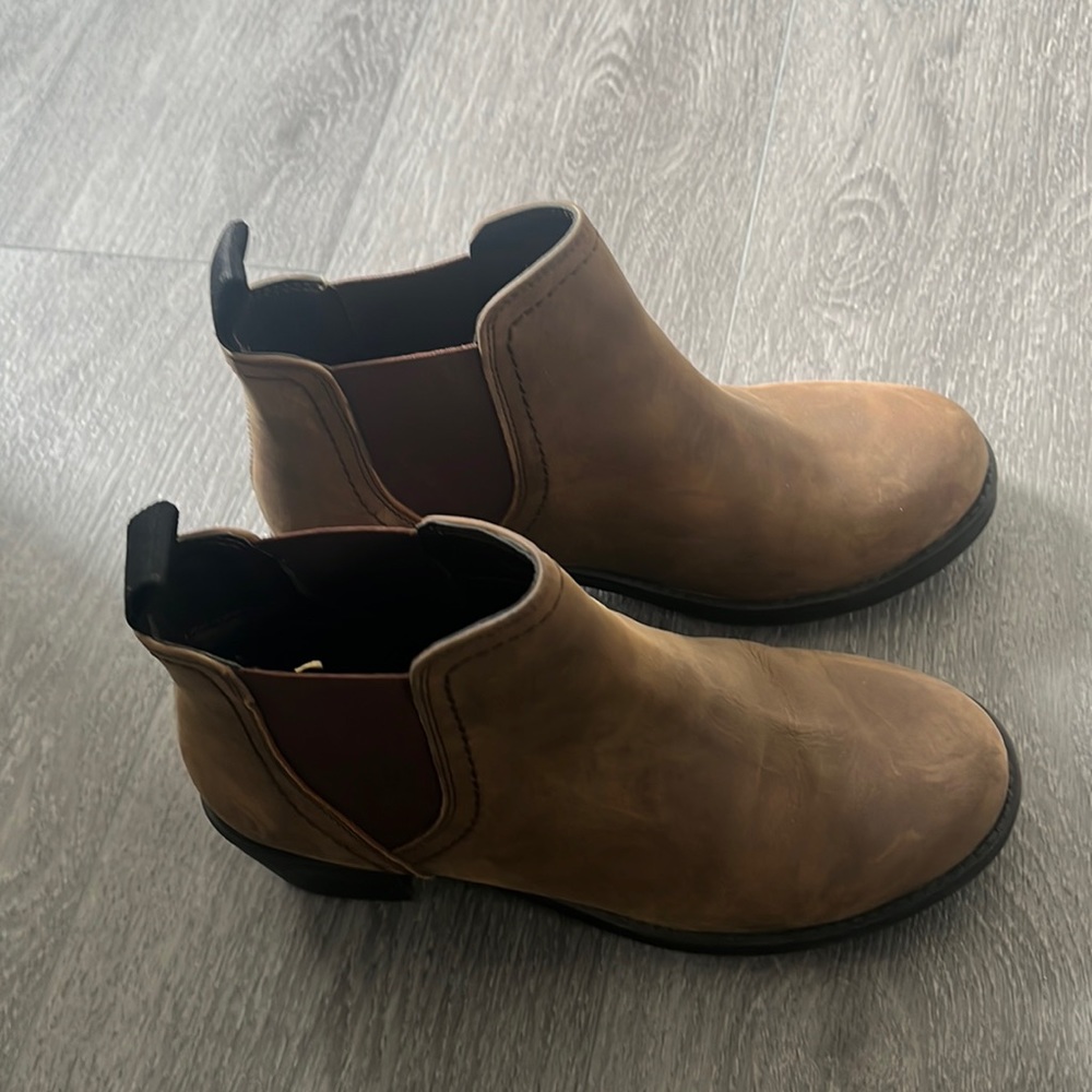 Maddison brown boots